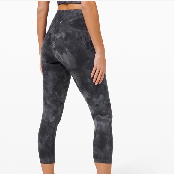 Lululemon align HR Crop 23” *Pockets - Picture 3 of 10